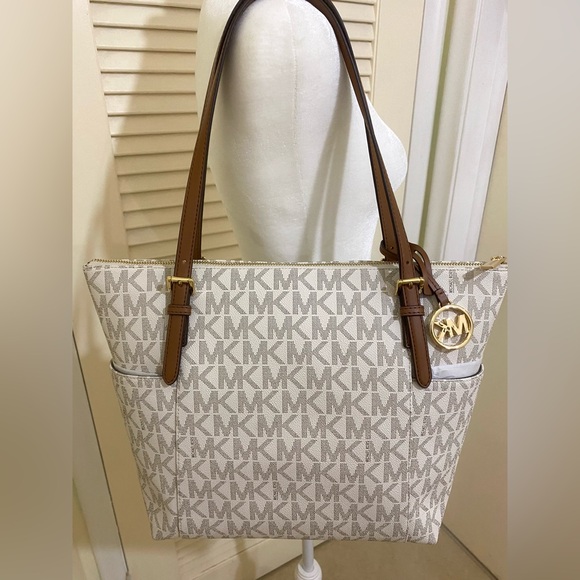 MICHAEL KORS BAG - Picture 14 of 15